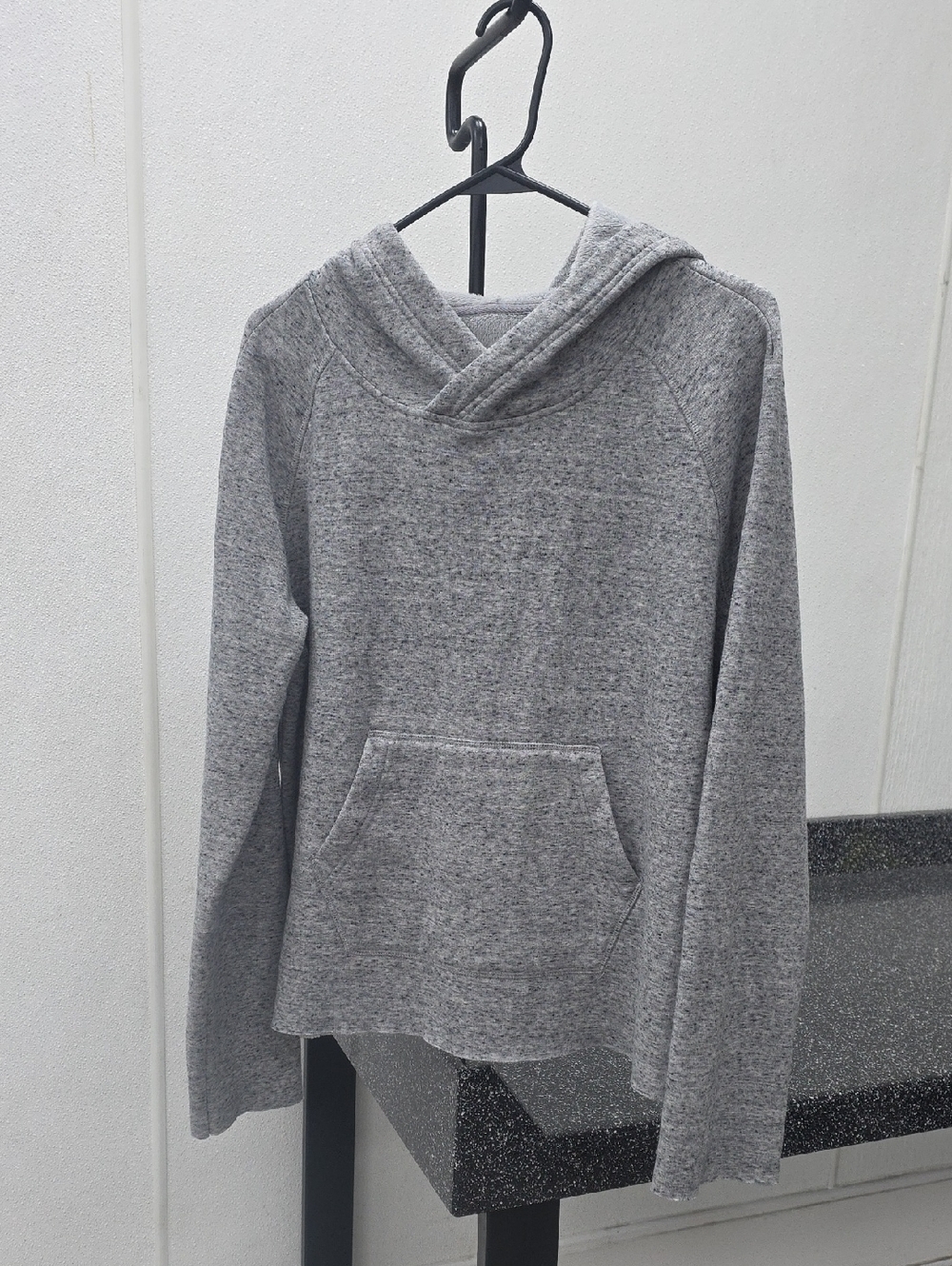 UGG Men's Heather Gray Hooded Pullover Sweatshirt